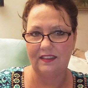 Meet your Posher, Tami